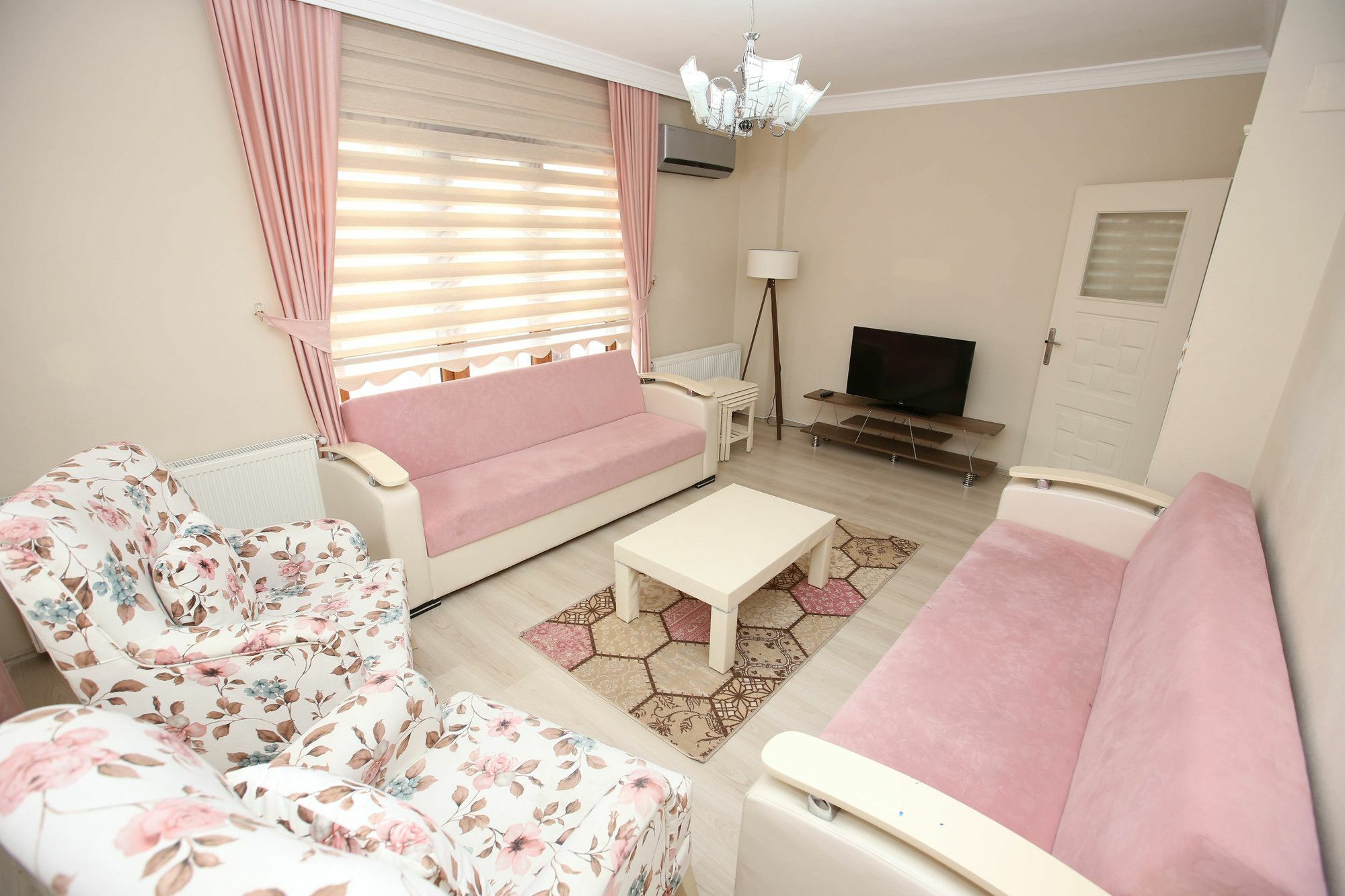 Elmas Apart Hotel Trabzon Bagian luar foto